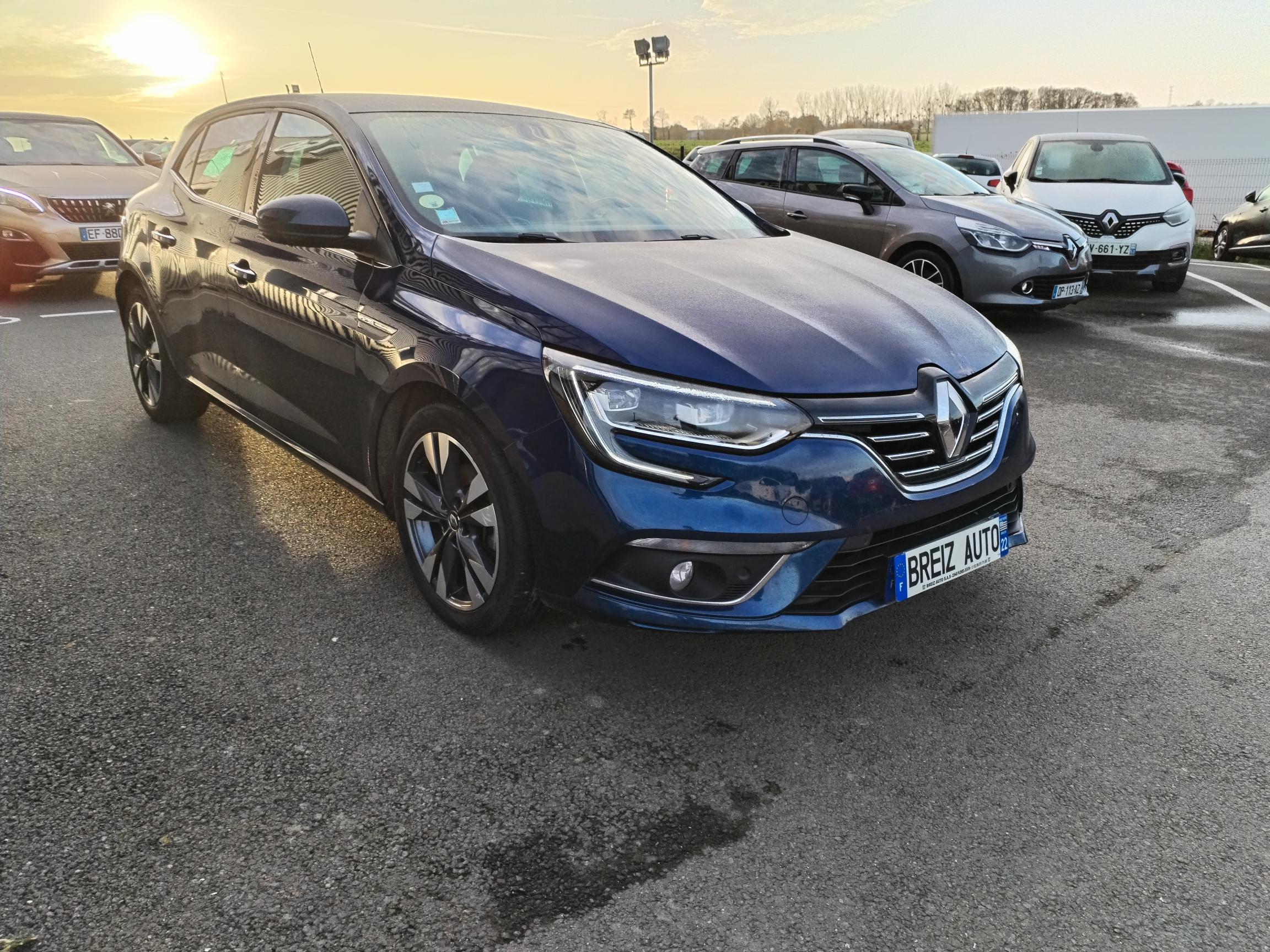 RENAULT  MEGANE IV